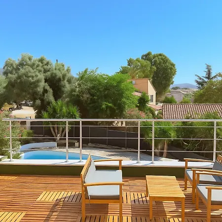 Βίλα Avec Piscine A La Faviere - 7min De La Bormes-les-Mimosas