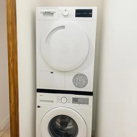 Avec Piscine A La Faviere - 7min De La *